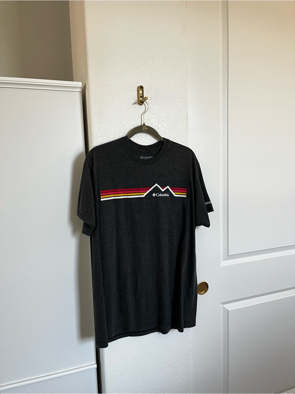 Columbia Graphic Logo T Shirt Men’s XL Gray Short Sleeve Outdoor Tee